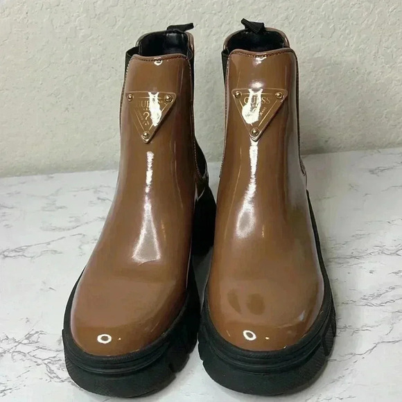 GUESS Womens Brown Goring Lug Sole Hestia Round Toe Block Heel Booties Size 5 - Picture 12 of 16
